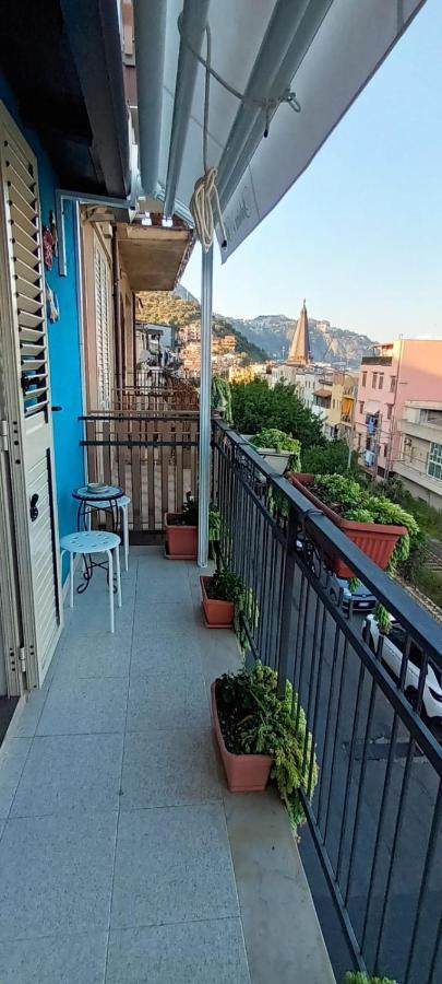 Sabrina'S House Apartment Giardini Naxos Luaran gambar